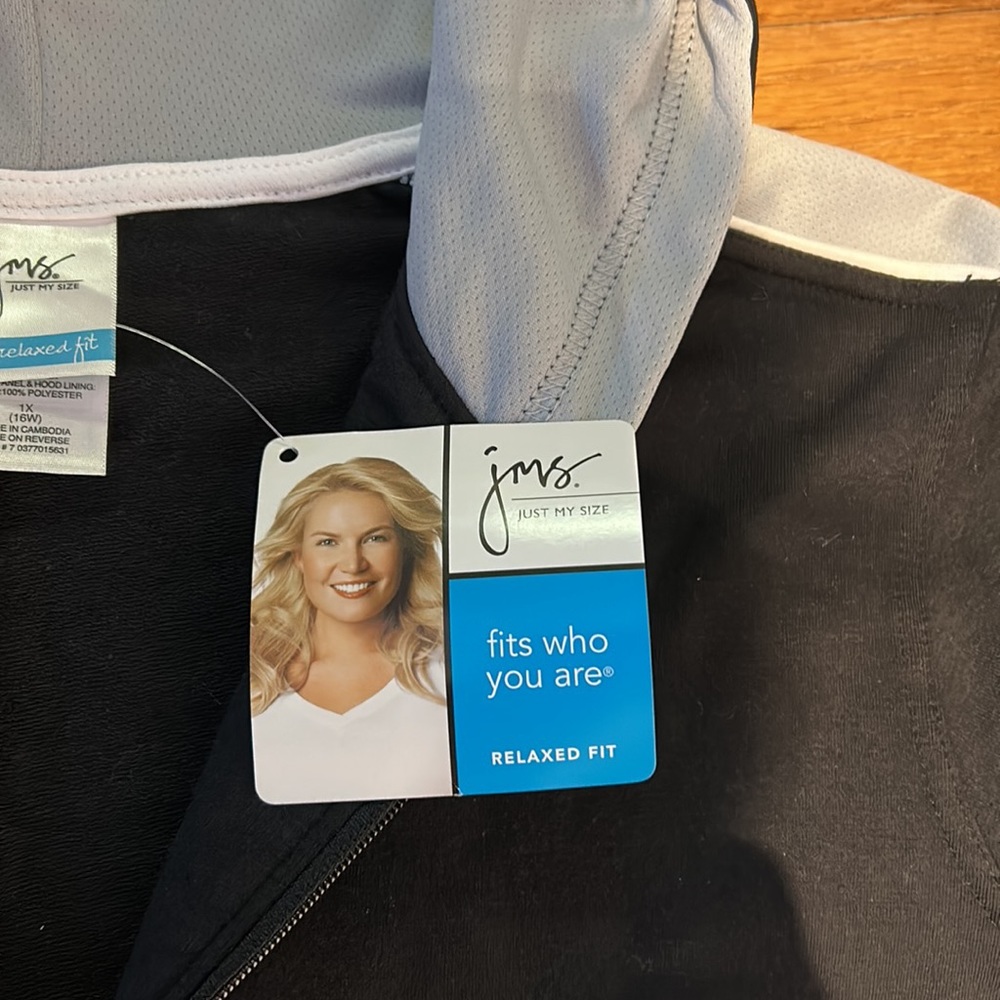 🫶🏼NWT- JMS just my size women warm-up suit, size 1X with cropped pants - Picture 10 of 12
